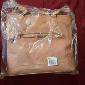 FRYE AND CO. Tan With Pink Hue Leather Tote with Front Zip Pocket